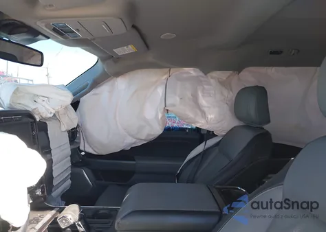 2022 Ford F-150 Lariat from USA, damaged, VIN 1FTFW1E81NFB59658